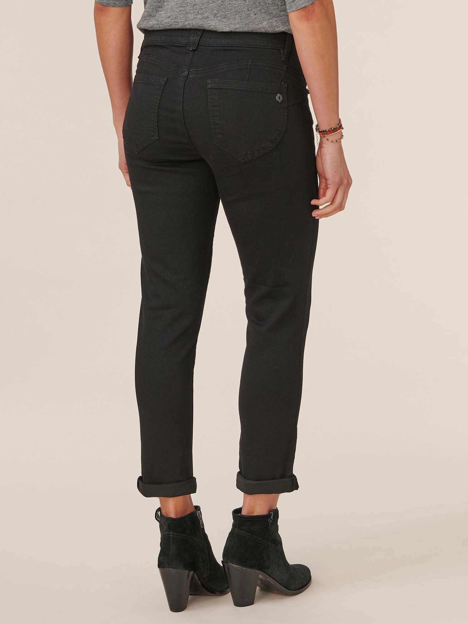"Ab"solution® Black Denim Ankle Skimmer Jean