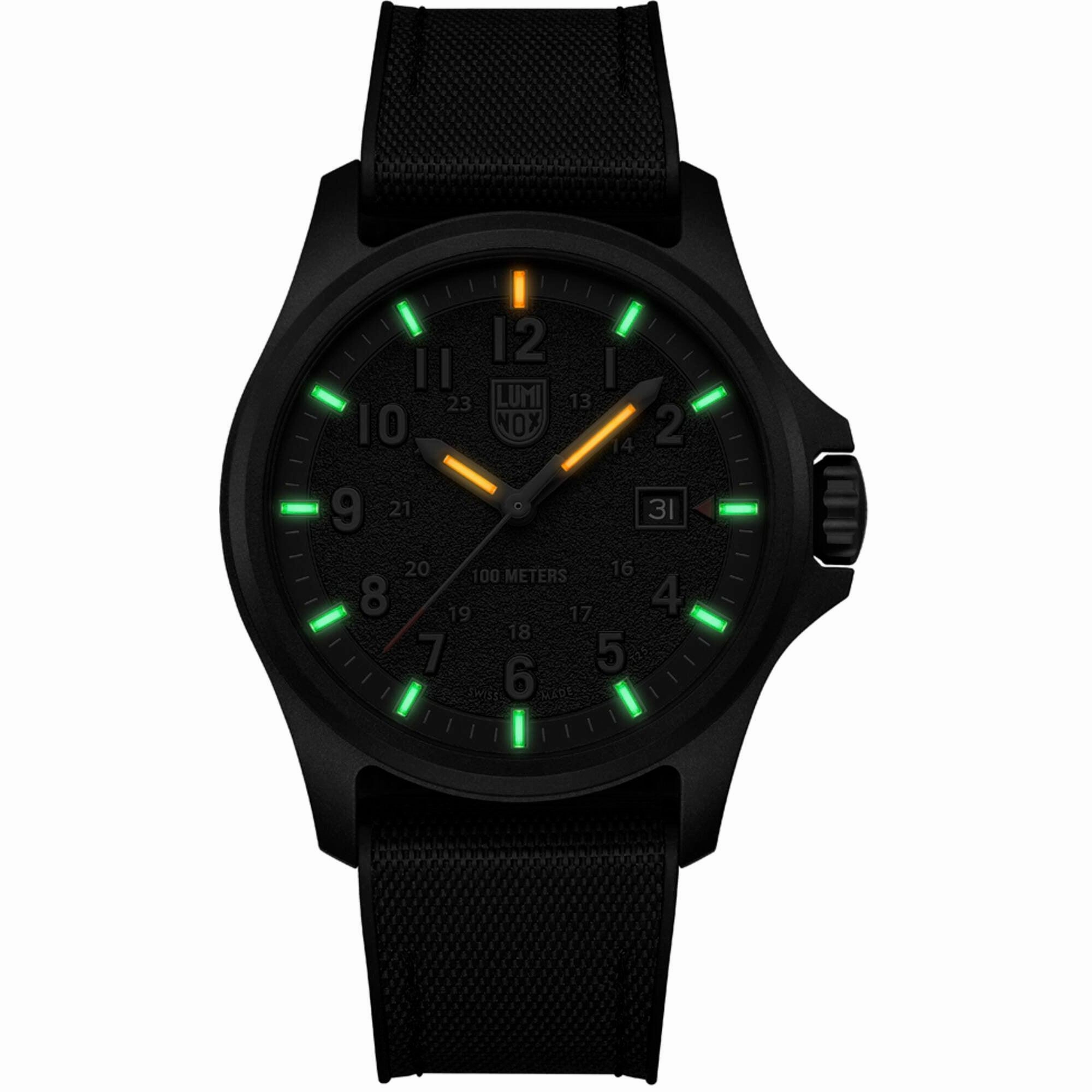 Luminox Men's Watch - Atacama Field Date Black Carbonox Case Rubber Strap | XL.1961