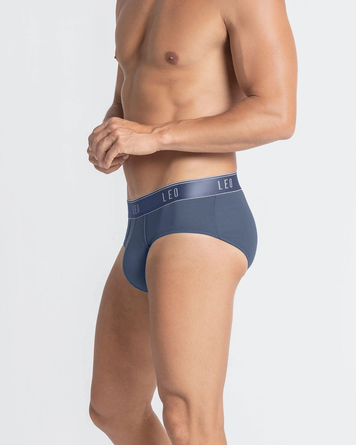 Ultra-Light Brief with Ergonomic Pouch
